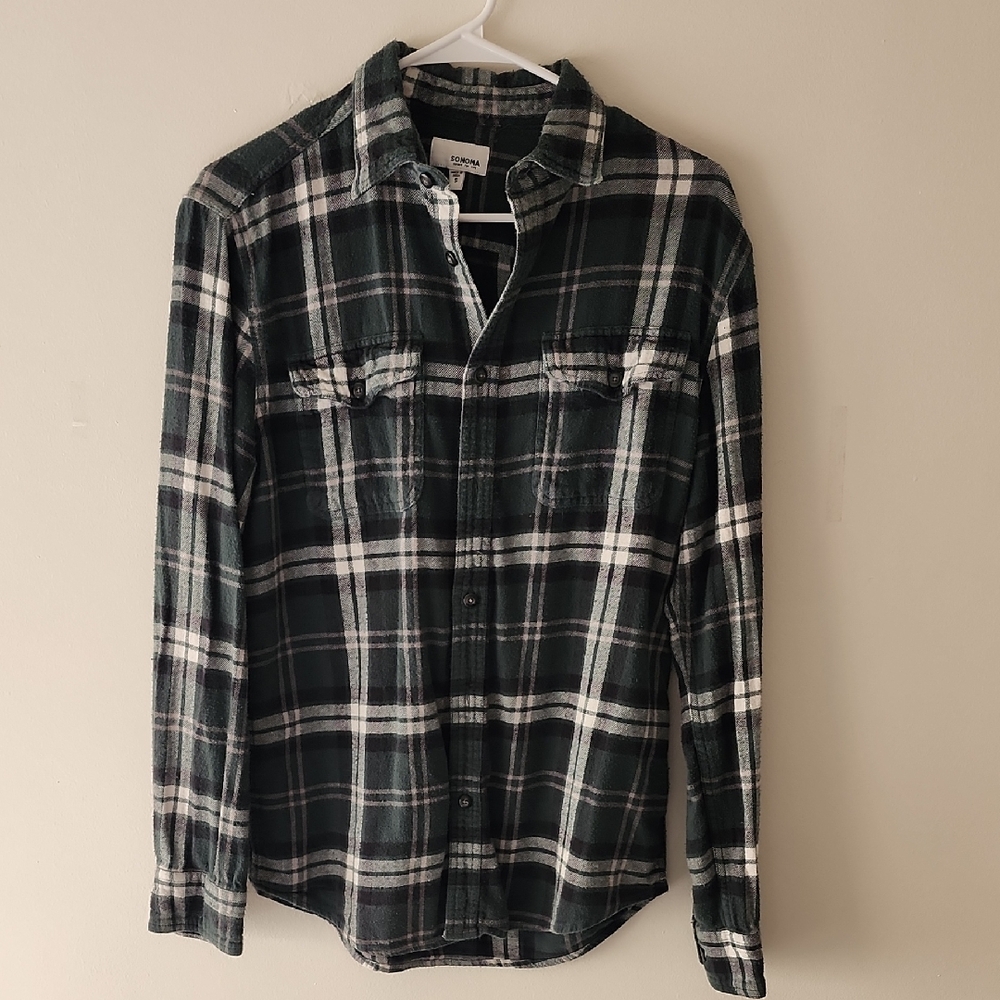 Sonoma Green and White Plaid Button-Down Shirt